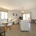 בית נופש Jazmines By Interhome קלפה